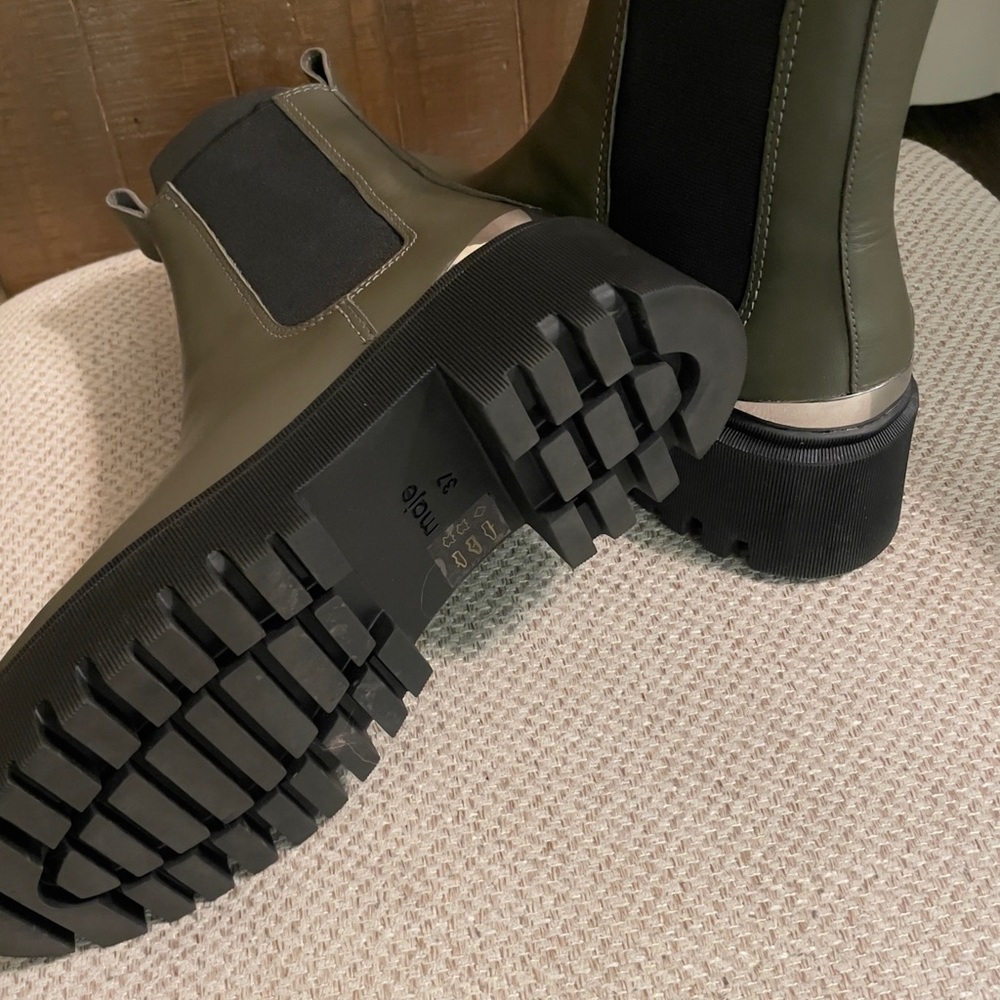 MAJE Paris Chelsea Boots with Platform Sole - Picture 10 of 12